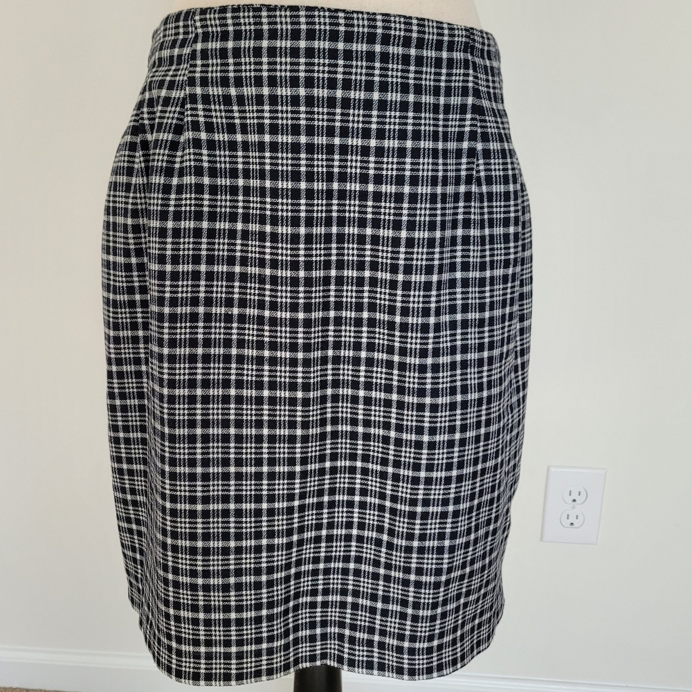 NYCC skirt